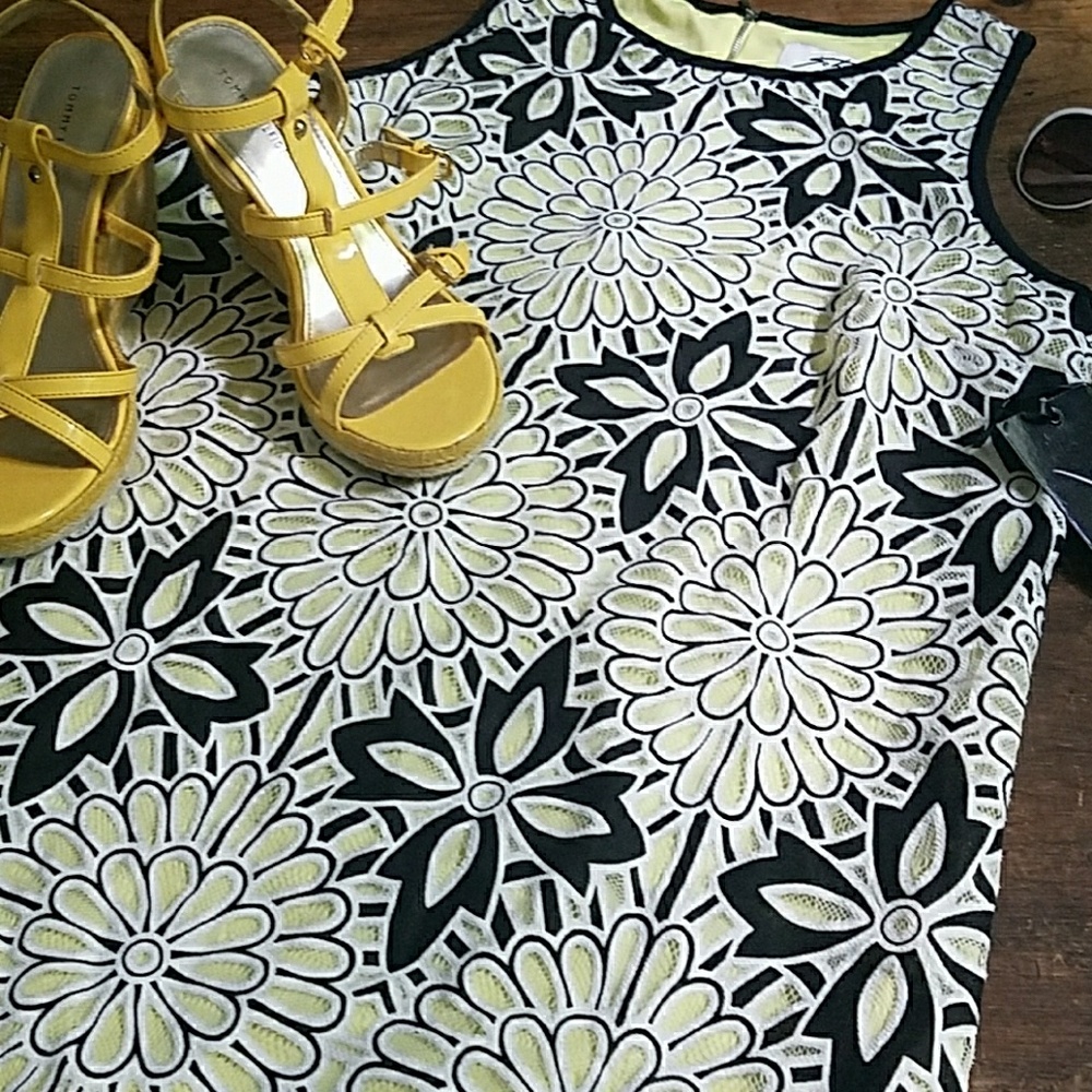 CLEARANCE Floral dress